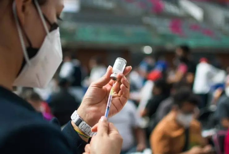 rezagados vacuna CDMX sedes