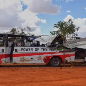 KENIA-CHOQUE DE AUTOBÚS