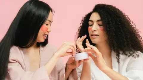 La crema hidratante y el protector solar completarán la rutina de skincare