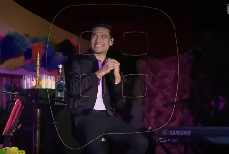 Carlos Rivera celebró en grande sus 20 años de carrera en Huamantla