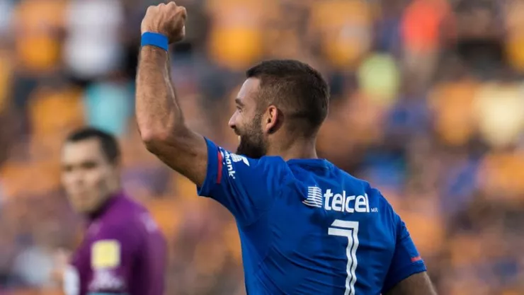 Martin Cauteruccio con Cruz Azul