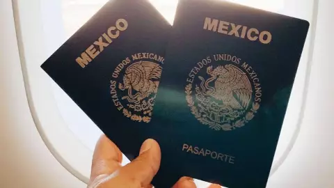 Así puedes obtener tu pasaporte mexicano 2024 a MITAD de precio en AGOSTO