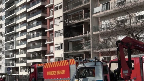 Explosión de edificio en Montevideo deja 10 heridos, familias damnificadas y cuantiosos daños.