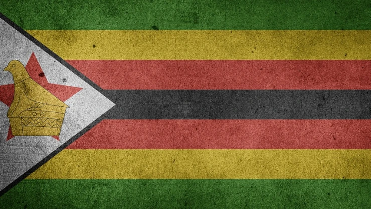 Reaparece Mugabe en Zimbabwe para pedir votar por oposición