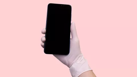 prueba Covid-19 celular.jpg