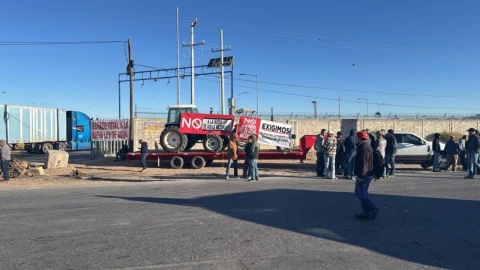 Agricultores se retiran de cruces fronterizos en Chihuahua tras días de bloqueos