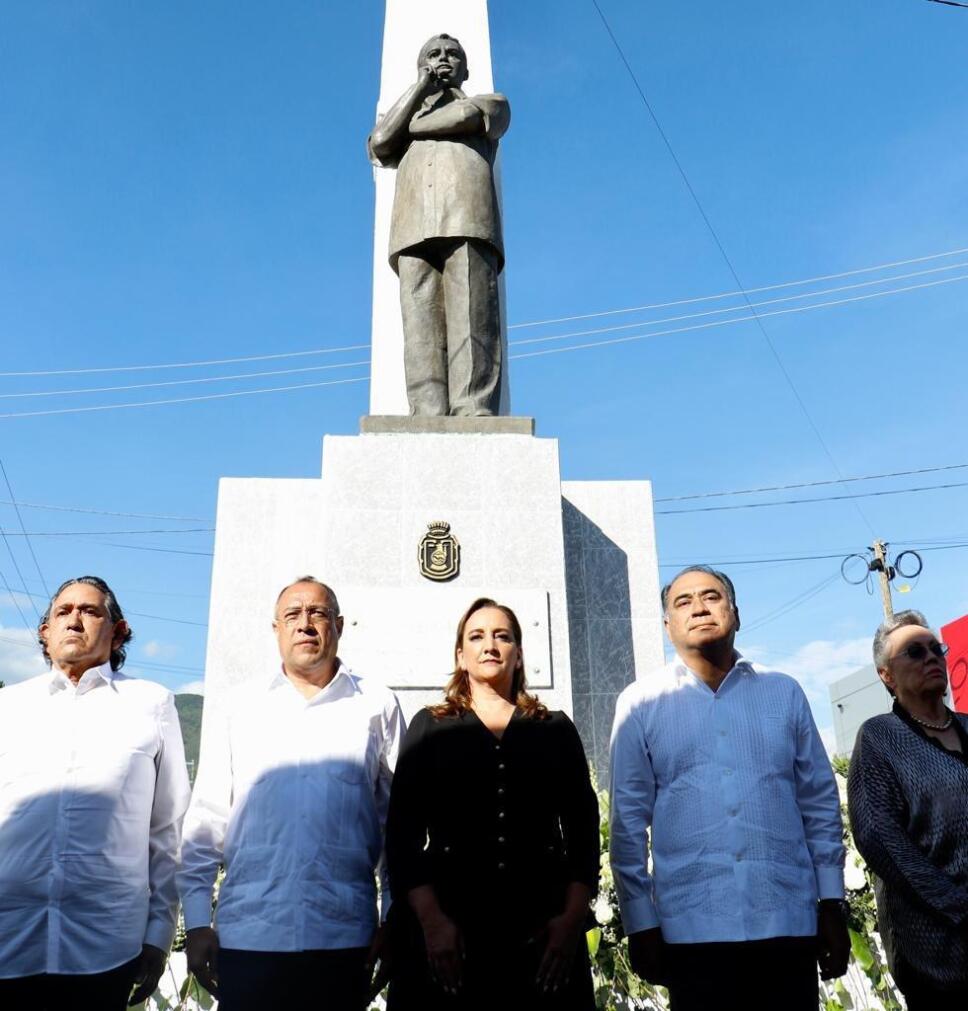 Homenaje Ruiz Massieu