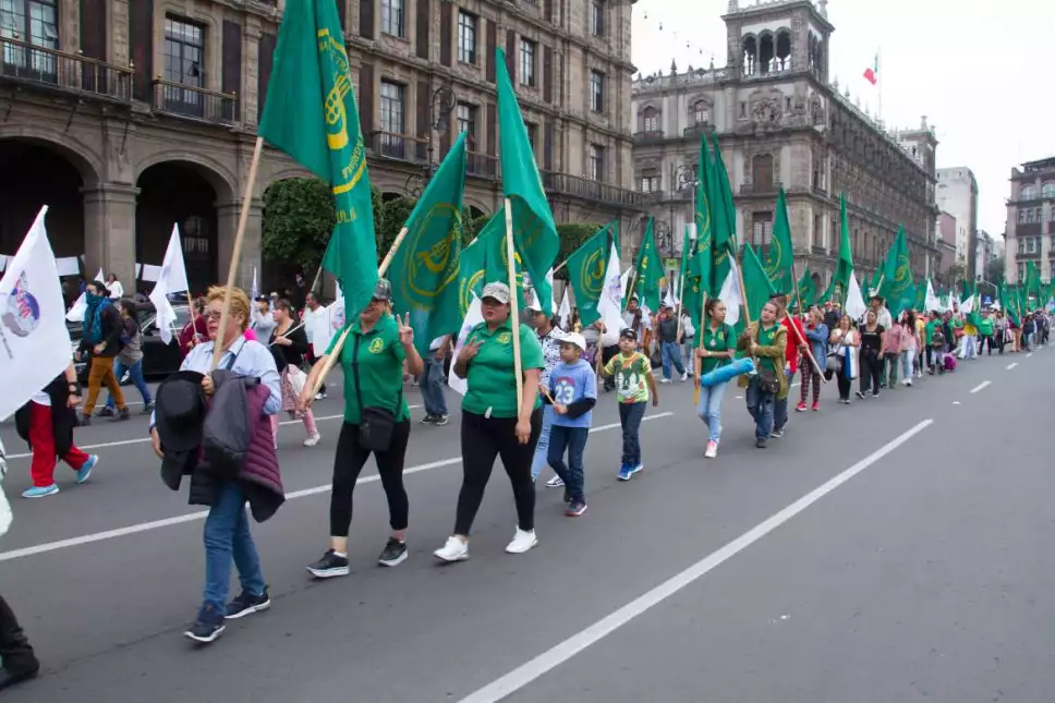 Marcha_Palacio_Nacional_-1 (1) (1)_0.jpg