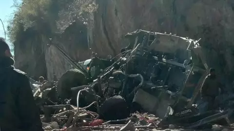 Mueren soldados en la India