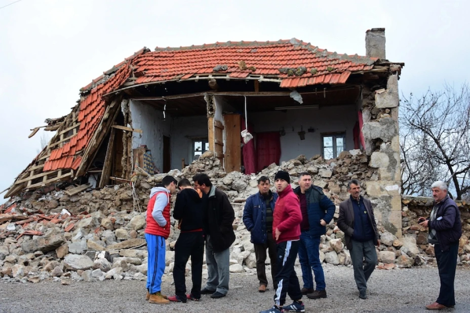 Daños por sismo en Turquía