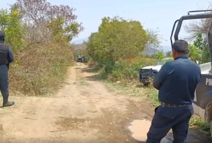 hallan el cuerpo de una mujer en Tianguismanalco