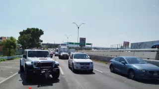 tráfico cargado en la 57.jpg