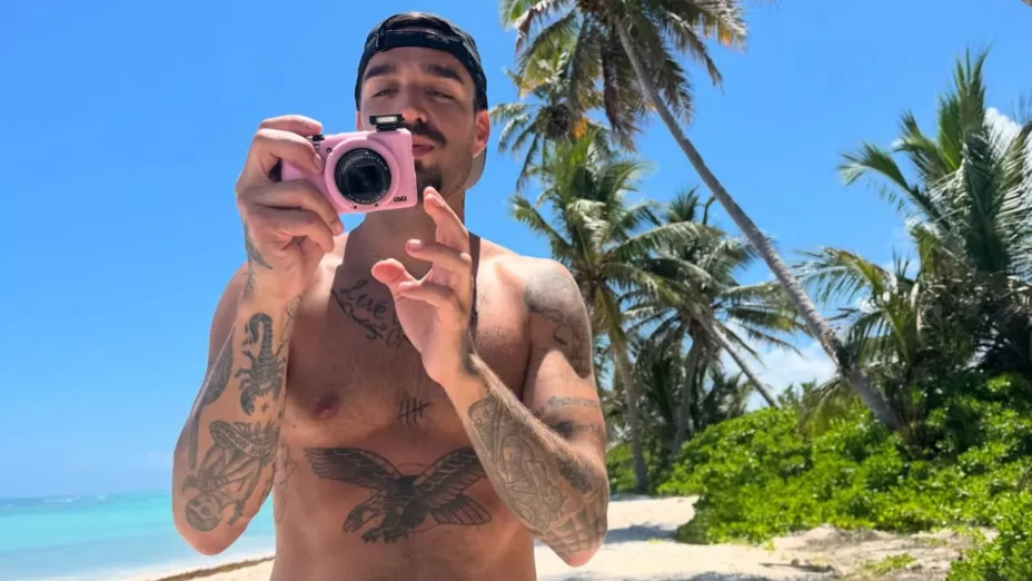 Rels B enciende el verano con ‘afroLOVA25'; un viaje de amor entre ritmos latinos