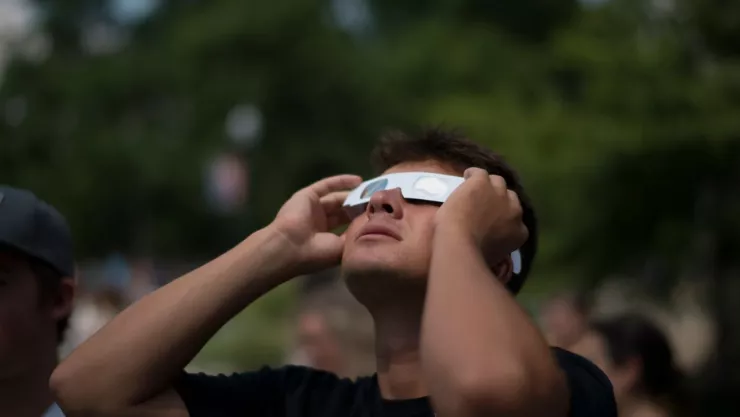 Recomendaciones para ver el eclipse solar anular