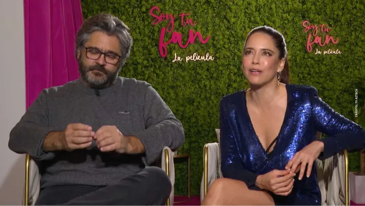Ana Claudia Talancón responde a las críticas tras llegar alegre al estreno de Soy Tu Fan.