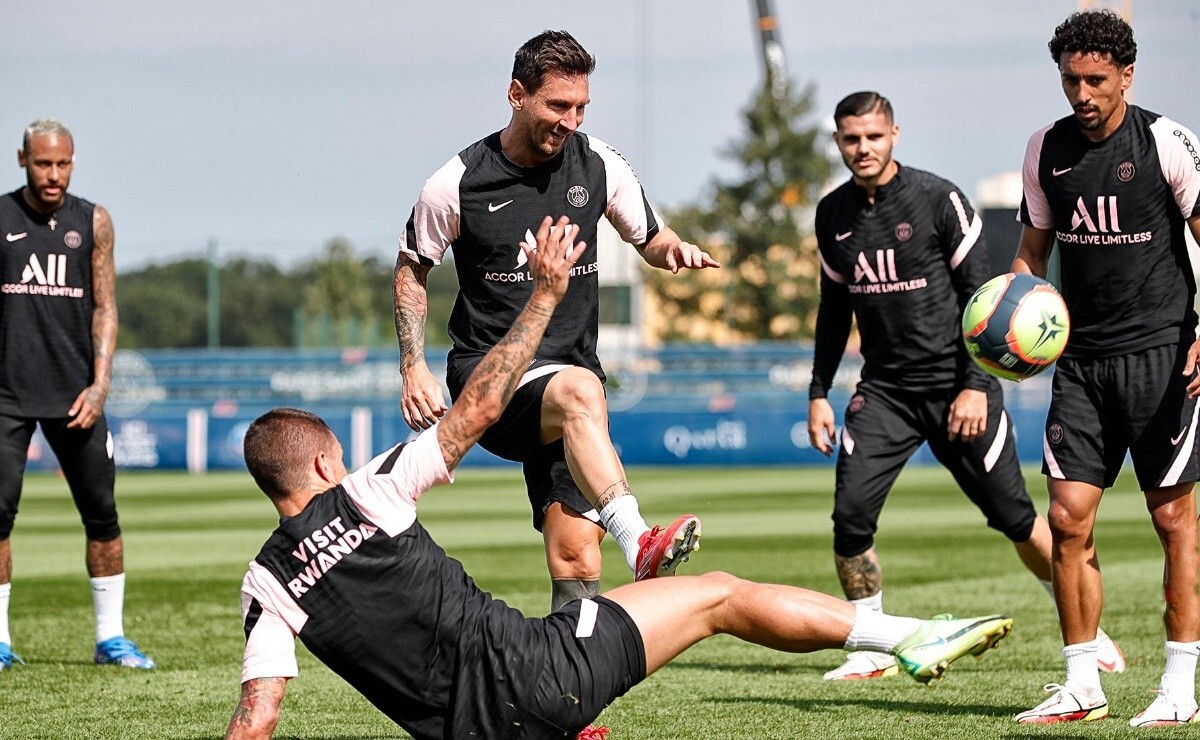 Messi con espectaculares entrenamientos en PSG