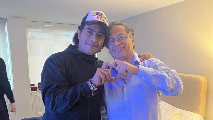 Nicolás Petro con su padre, el presidente Gustavo Petro
