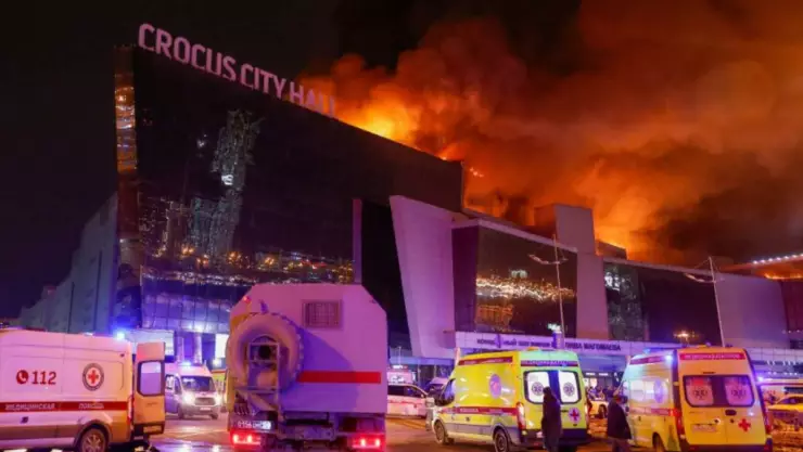 Se registra tiroteo en sala de conciertos de Moscú con 40 muertos y 100 heridos