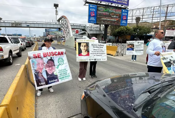 Manifestación en garitas de San Ysidro
