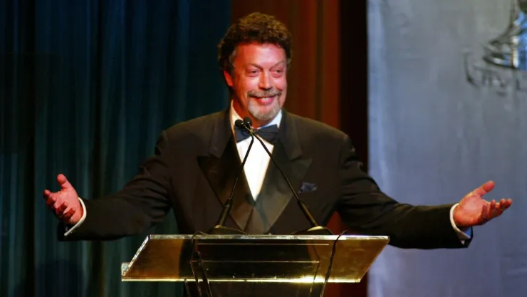 Revelan causa de muerte de Tim Curry
