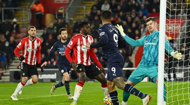 Manchester City ante el Southampton