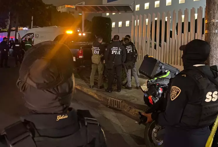 Balacera en estacionamiento de hospital