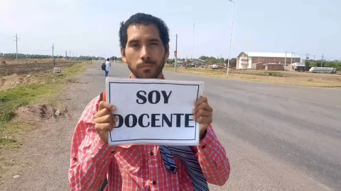 Profesor recorre 300 Kilómetros para dar clases