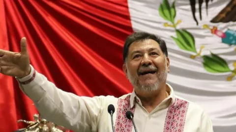 Acusan a Fernández Noroña de soberbia y abuso de poder en el Senado