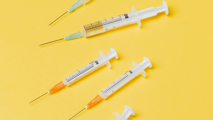 Sarampión, la razón por5 la que adultos mayores no se vacunan