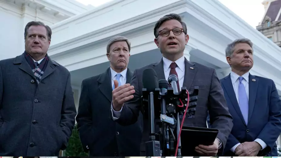 Mike Johnson, presidente de la Cámara de Representantes.