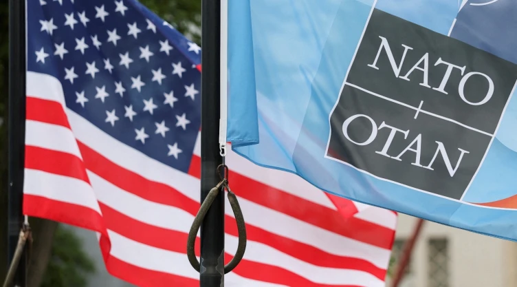 Estados Unidos planea suspender a España de la OTAN.jpg