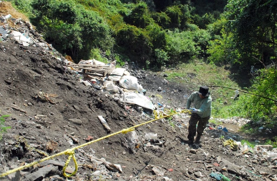 PGR hará nuevo peritaje en basurero de Cocula