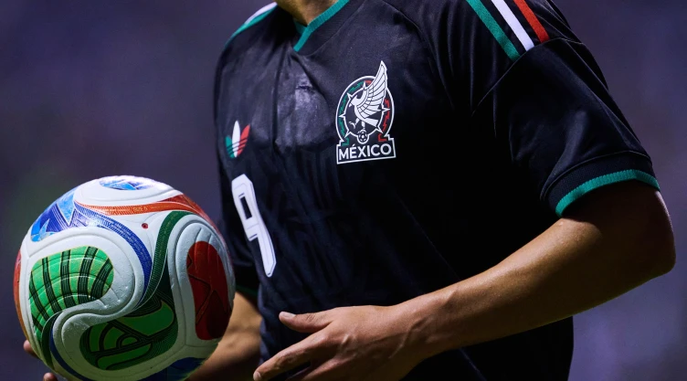 Mexico jersey negro