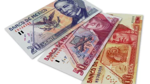 Billetes que dejarán de circular en México y pasarán a ser de colección