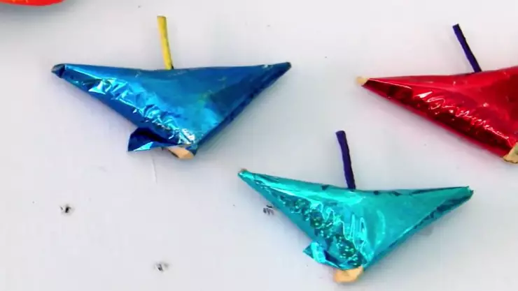 Le explota cuete en la mano y le amputan dos dedos