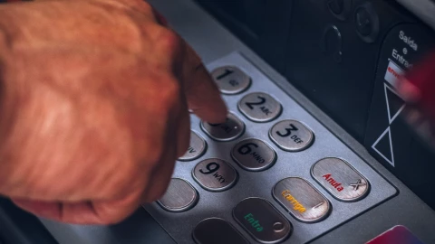 Anomalías al retirar dinero de los cajeros automáticos