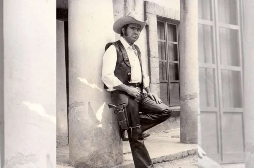 Vicente Fernández (16).jpg