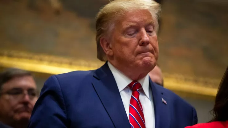 Trump se volvió reacio a aprobar la prohibición, convencido de que podría distanciar a los votantes que necesita para la reelección. Imagen: AP