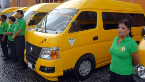 Prevén reformas en Programa de Transporte Escolar 