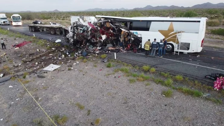 16 muertos deja accidente en carretera Sonoyta-San Luis Río Colorado