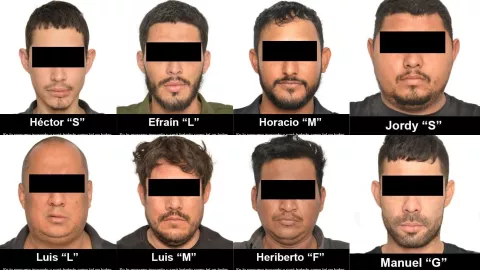 Detienen a ocho hombres con armas y vehículos blindados en Angostura, Sinaloa. .jpg