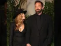 JLO y Ben mirándose.jpg