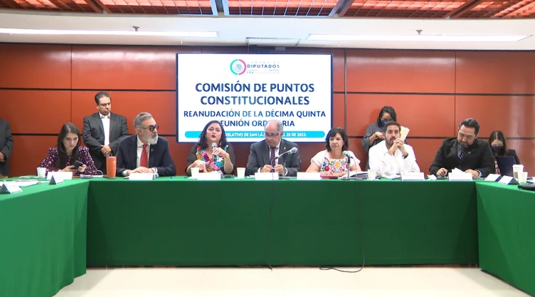 Cámara de Diputados aprueba reducir jornadas laborales: Dos días de descanso obligatorios