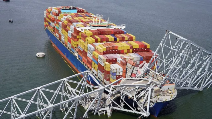 Guardia Costera suspende búsqueda de personas desaparecidas tras colapso de puente en Baltimore