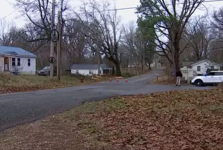 Policía de EU investigando la muerte de unos niños en Tennessee