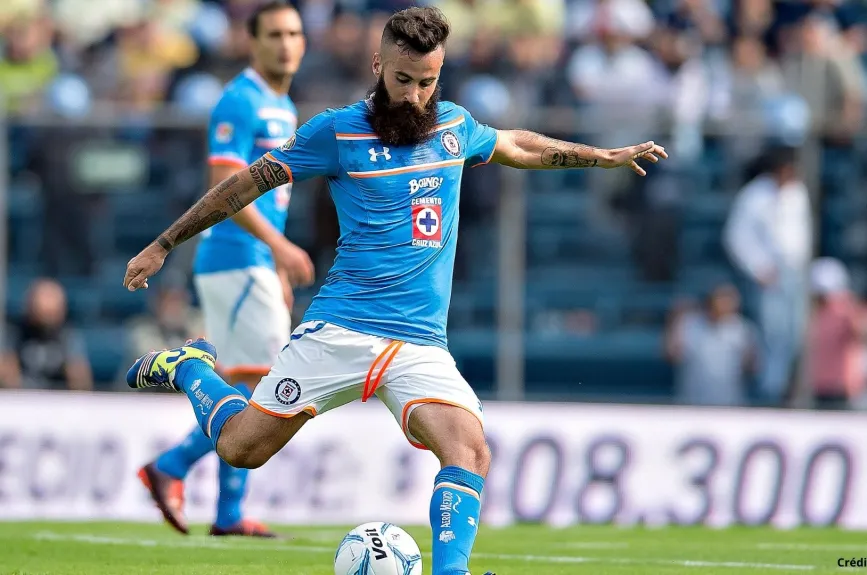 7 futbolistas españoles en México.jpg