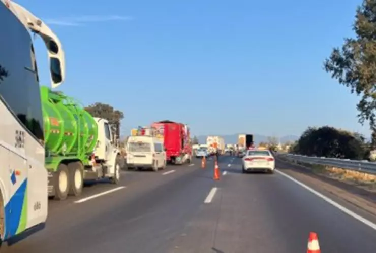 Carreteras cierres hoy 10 diciembre en México 2025.jpg