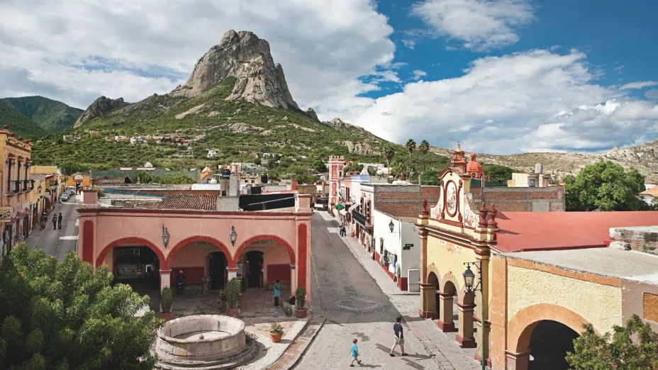 Bernal Querétaro Pueblo Mágico.jpg