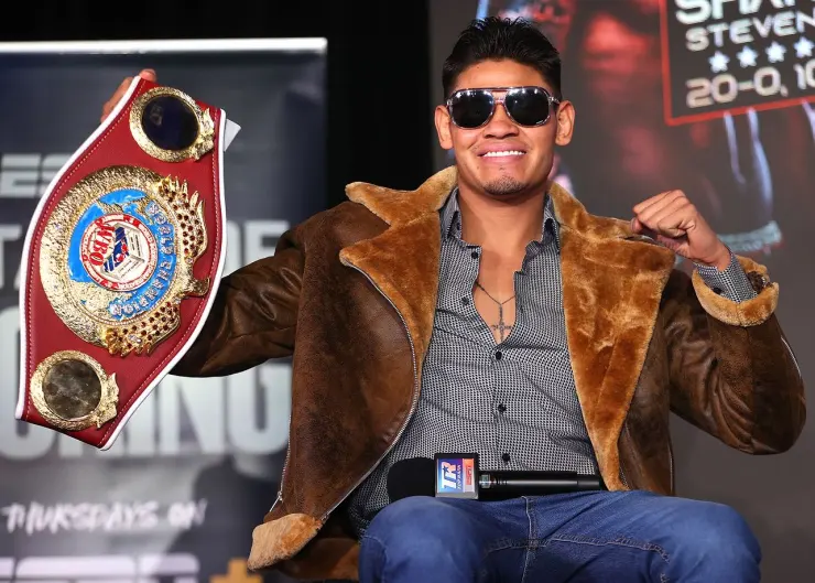 Emanuel Vaquero Navarrete pelea Robson Conceicao boxeo