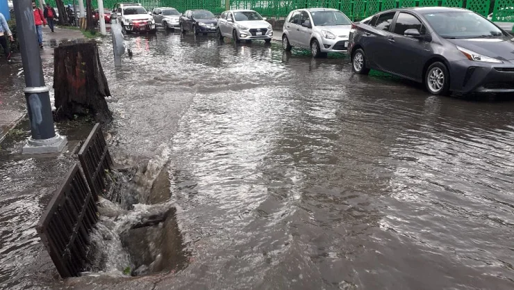 Activan alerta amarilla y naranja por lluvia y granizo en toda la CDMX